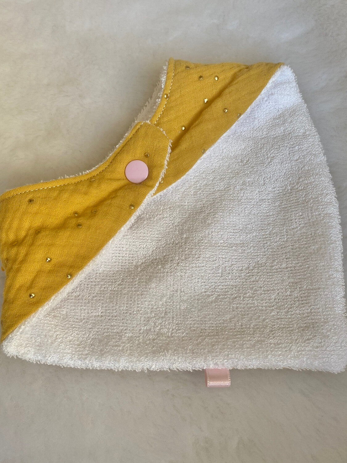 Bavoir Bandana Moutarde gaze de coton