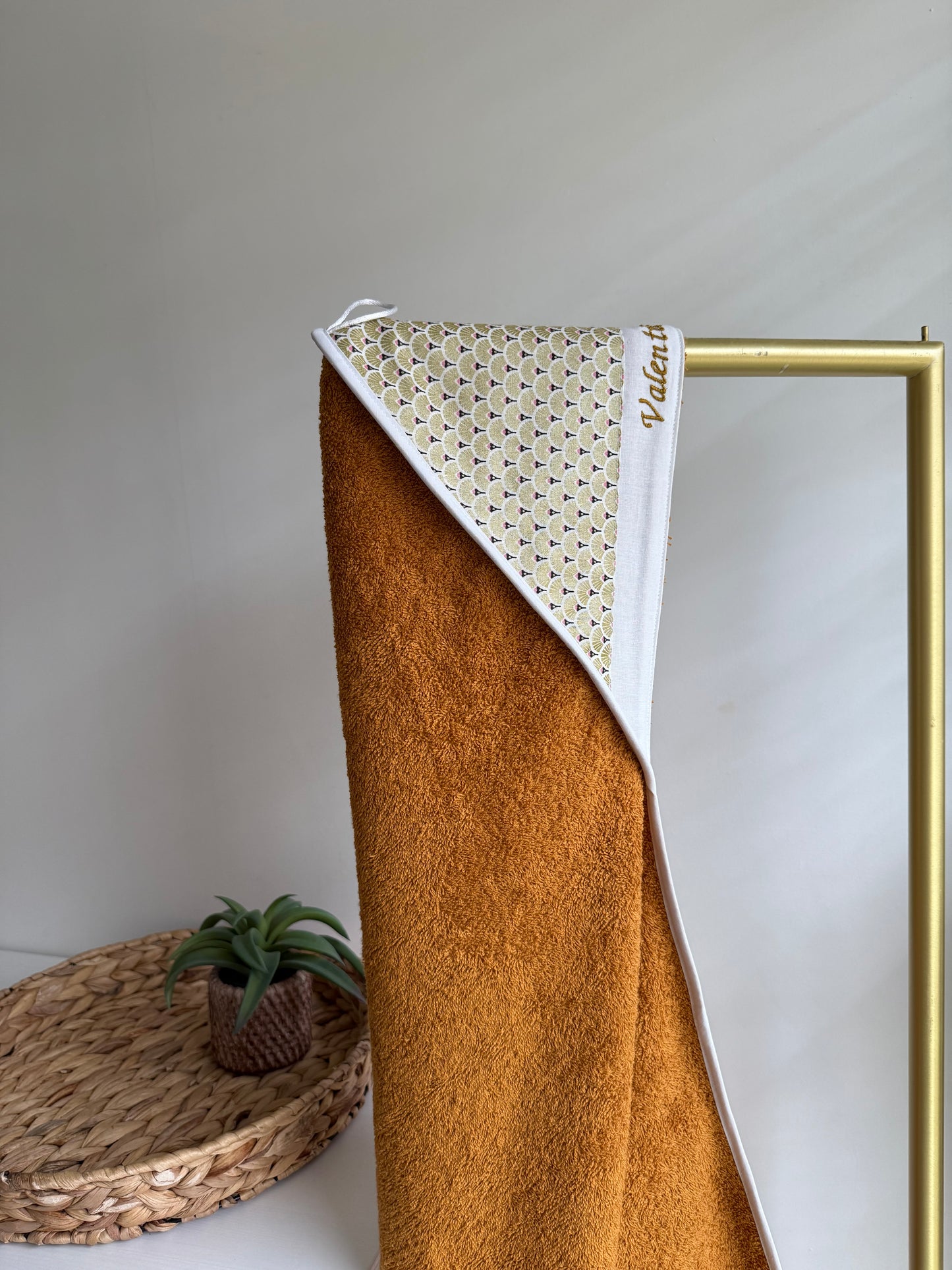 Cape de bain bébé motif Éventail