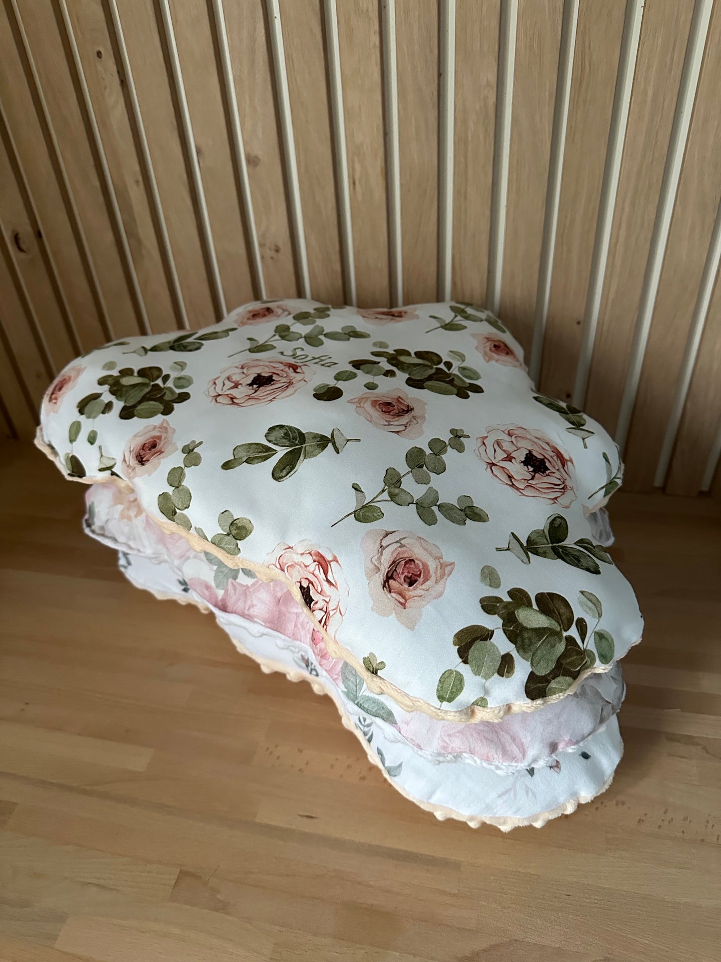 Coussin nuage fleuri bi-face personnalisable *4 choix tissus