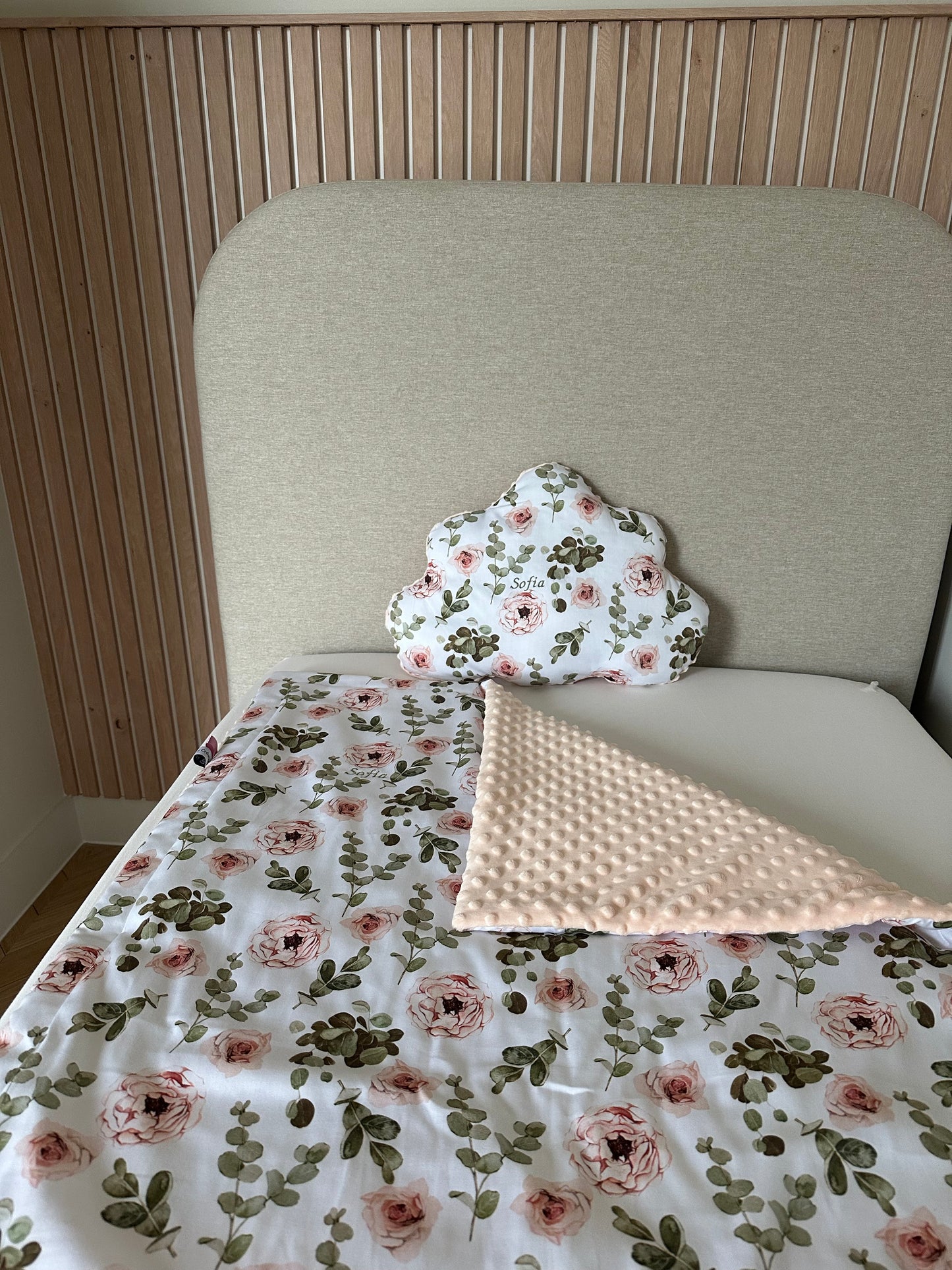 Coussin nuage fleuri bi-face personnalisable *4 choix tissus