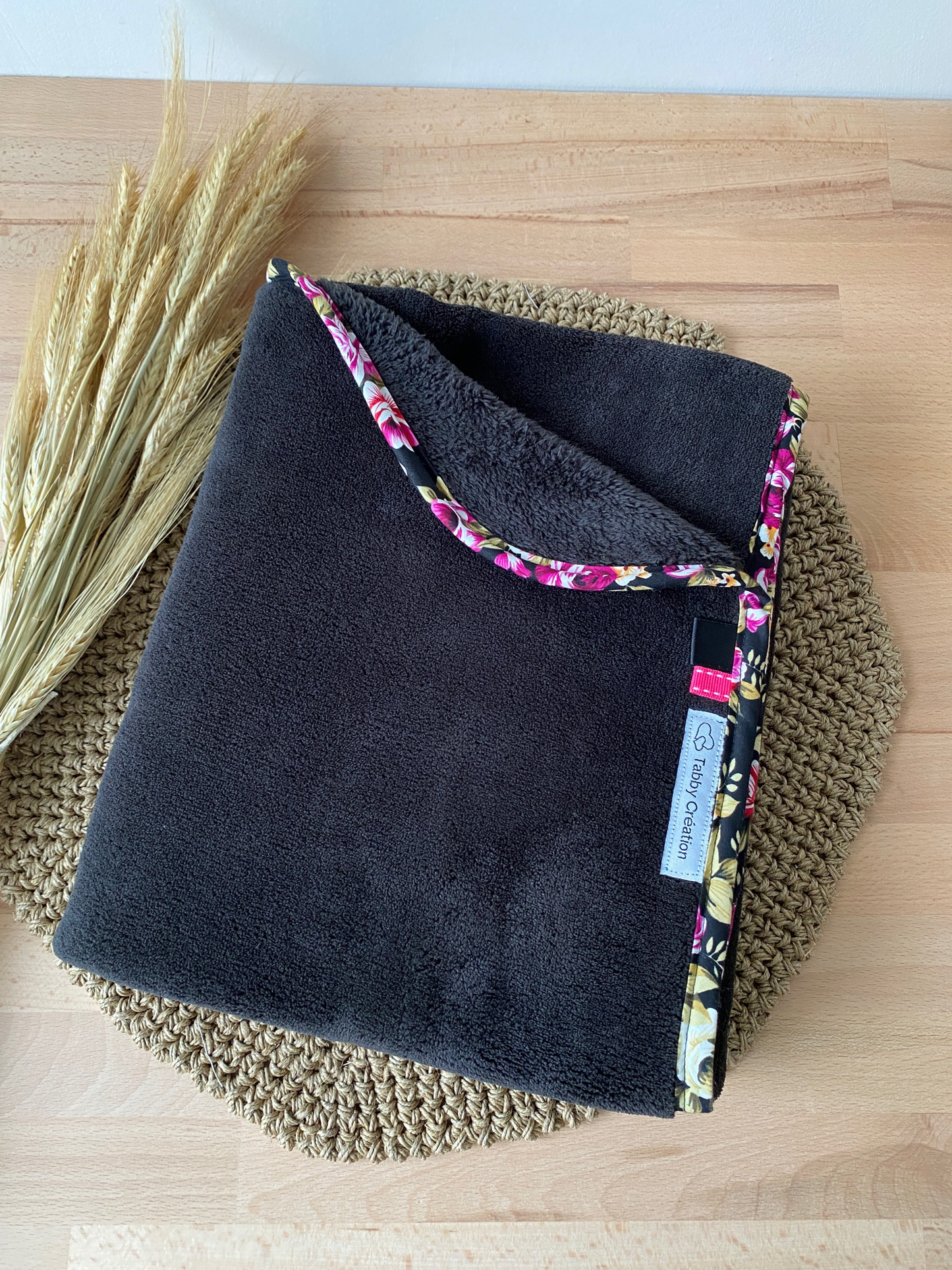 Couverture polaire avec Bordure Fleuri ⭐️PROMO