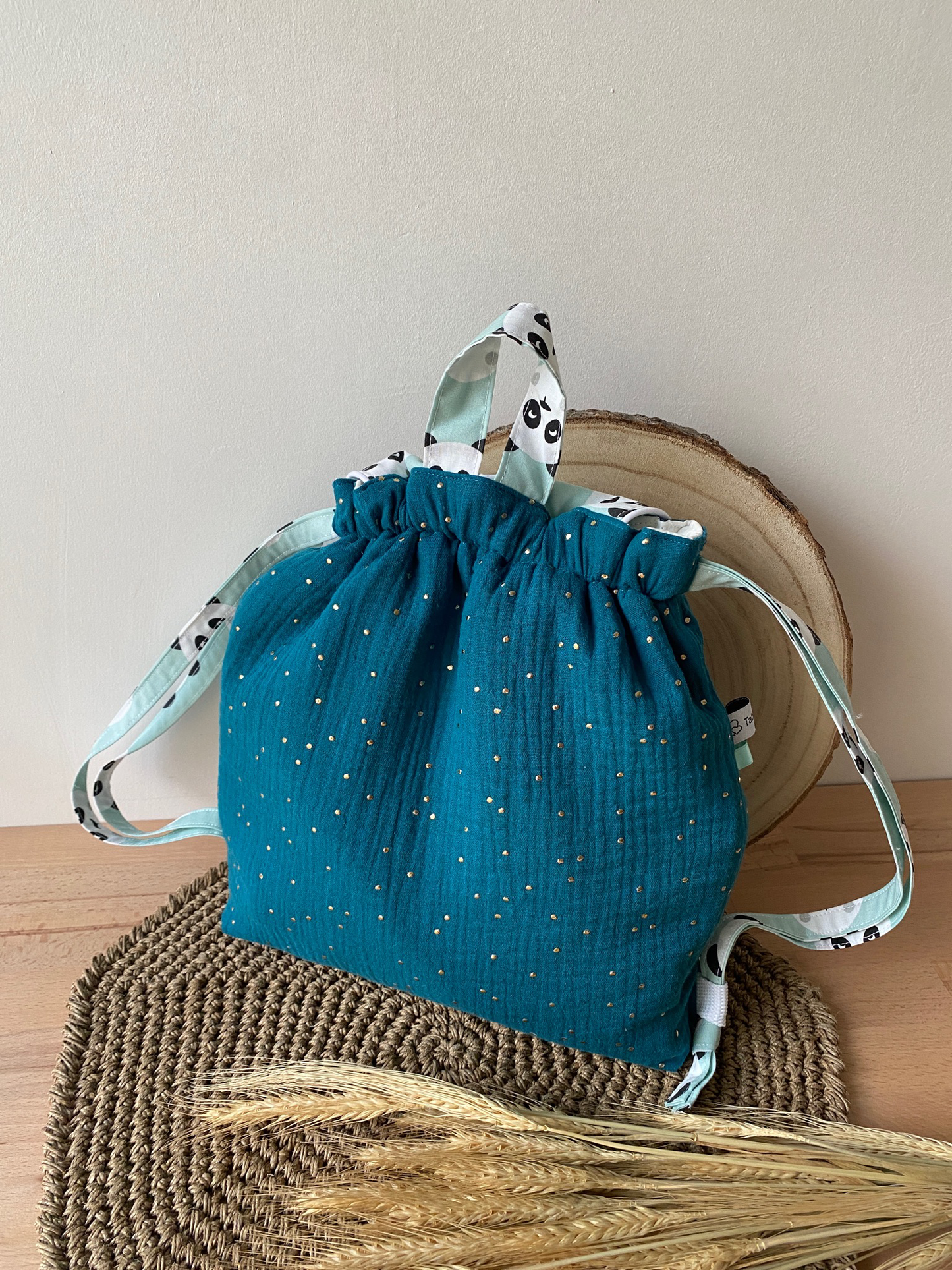 Sac à dos avec rabat crèche ou maternelle