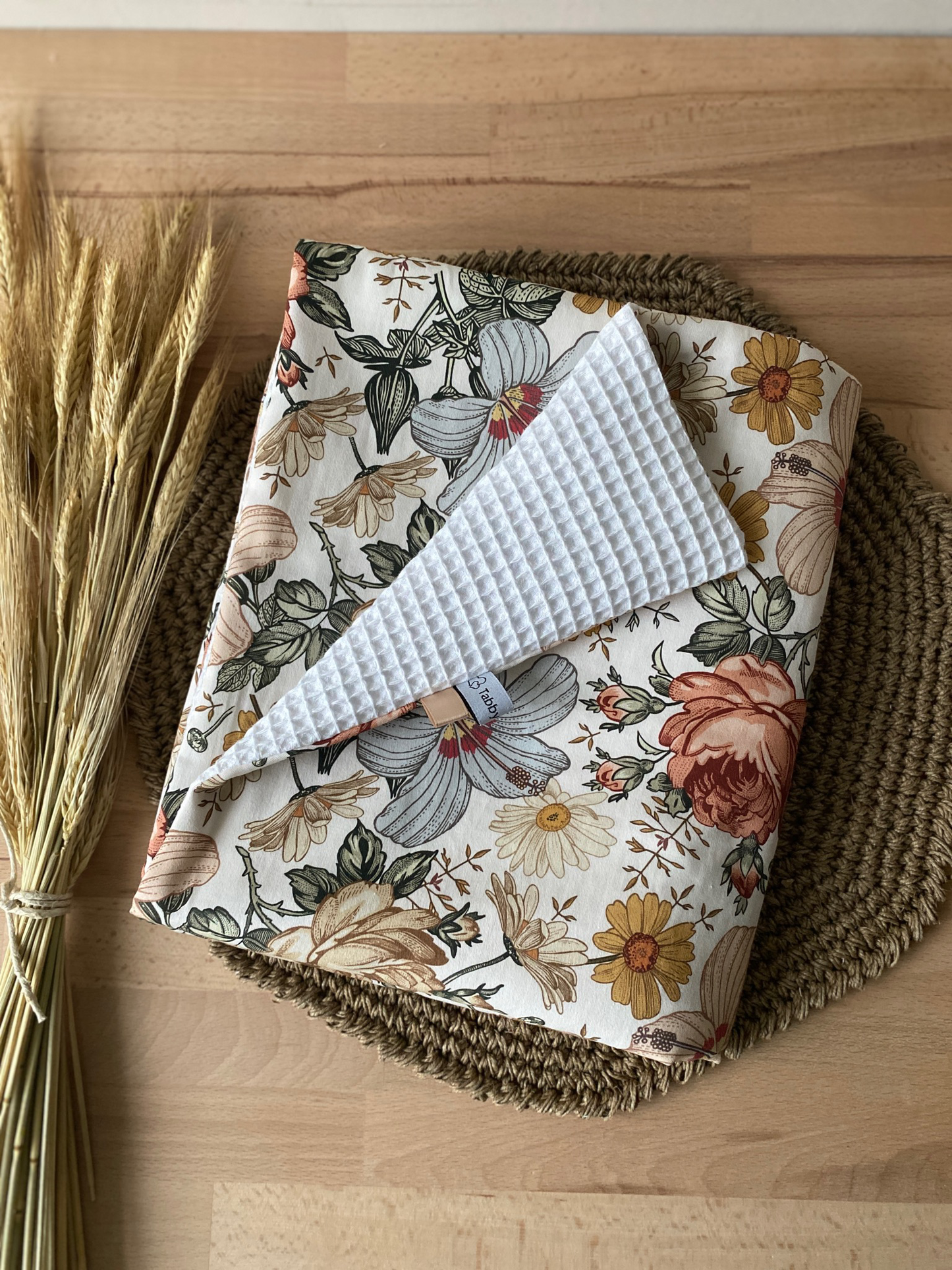 Couverture bébé bi-face motifs fleurs vintage