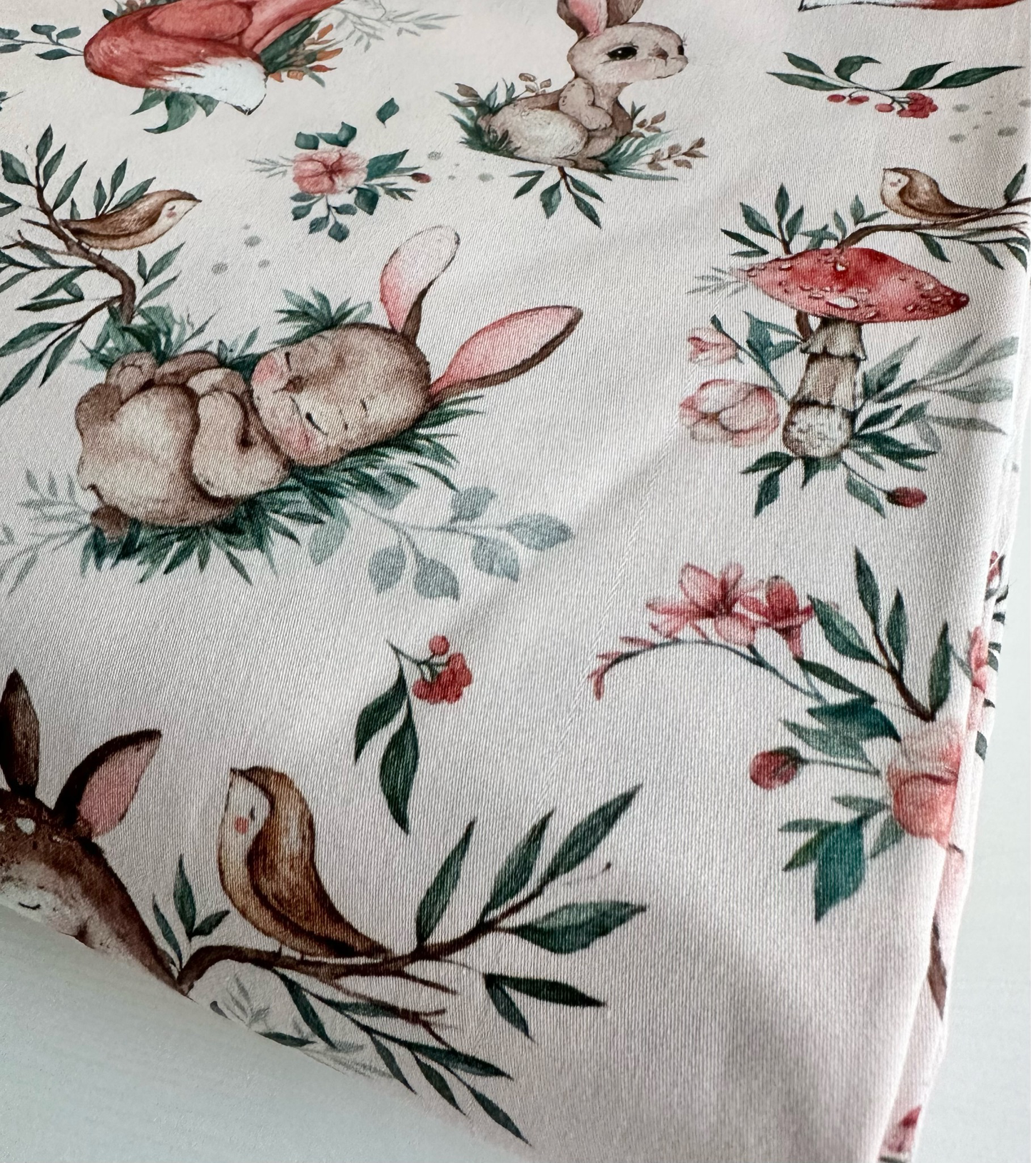 Tissu Satin de coton Animaux Forêt Deluxe Premium x50 cm