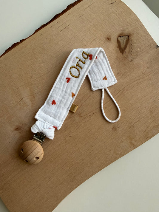 Attache tétine gaze de coton - personnalisée & coeurs