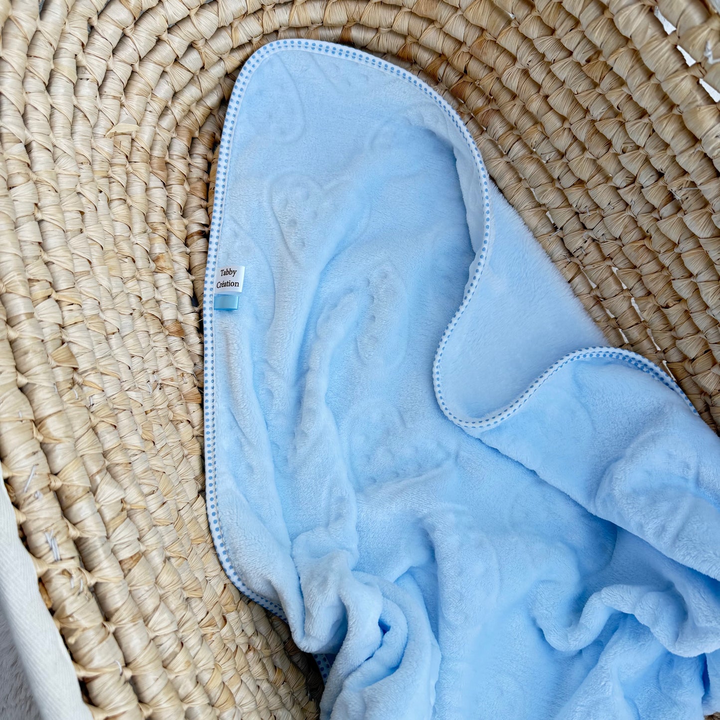 Couverture douillette pour bébé  bleu ciel cœurs - PROMO