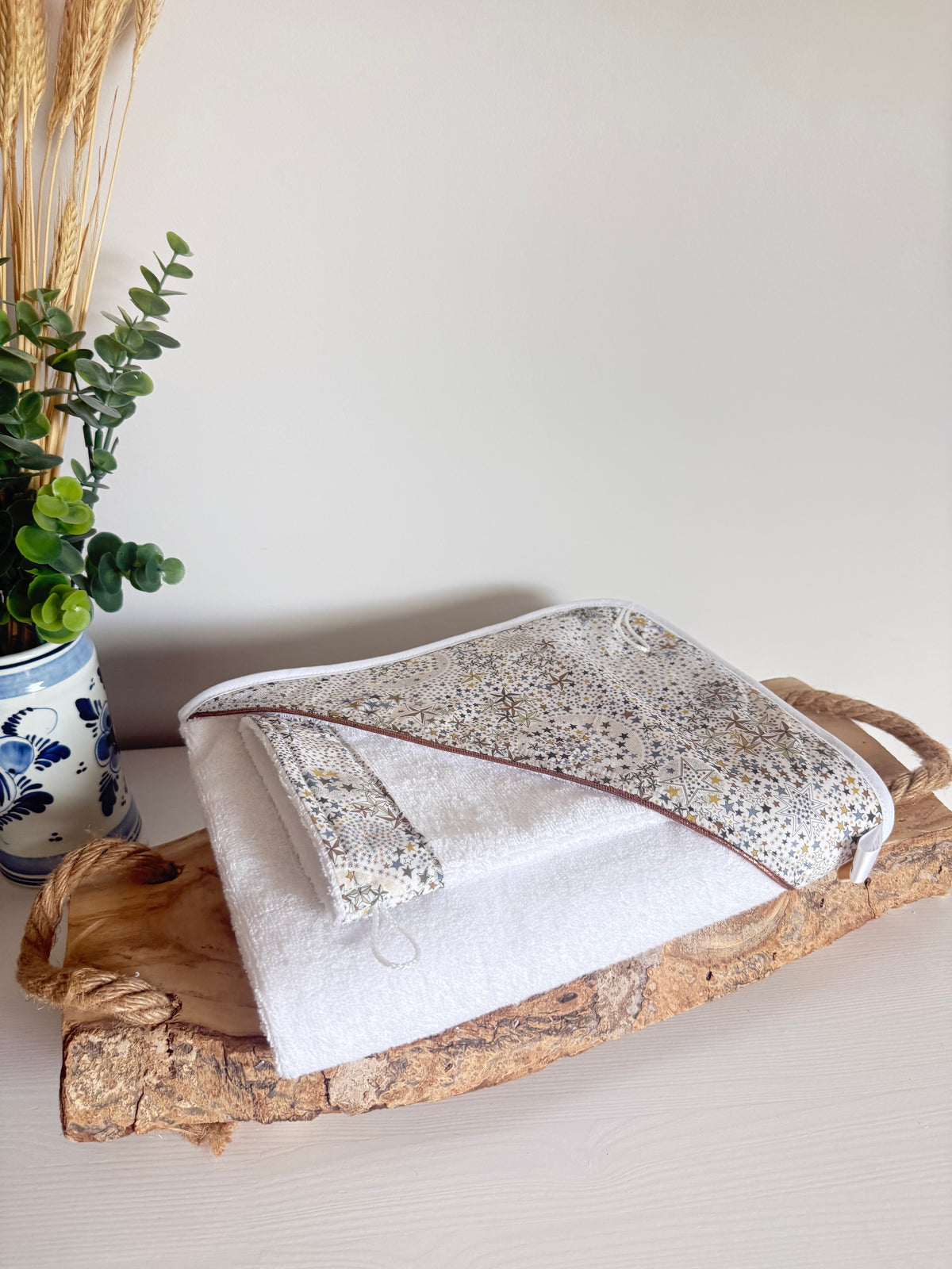 Cape de bain bébé Liberty Adelajda à étoiles + gant | Personnalisable