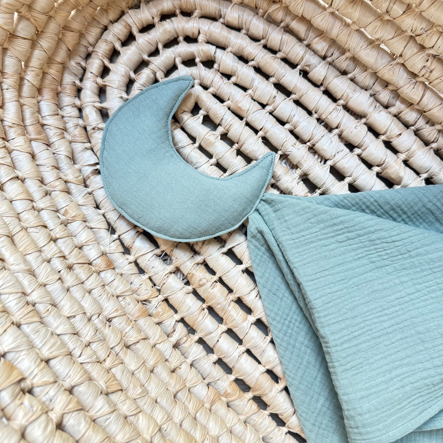 Doudou gaze de coton- motif lune