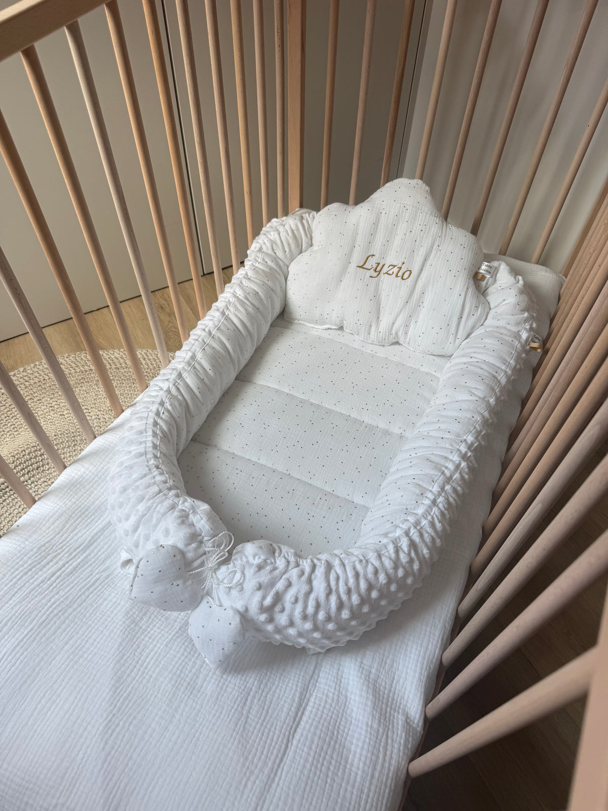 Réducteur de Lit Bébé - Nid de Bébé Evolutif 3 en 1 | 13 Coloris
