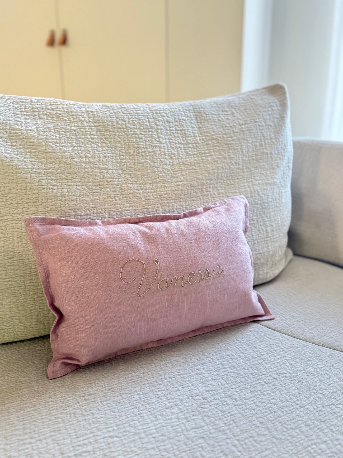 Coussin personnalisé à la main 100% lin 8 coloris au choix