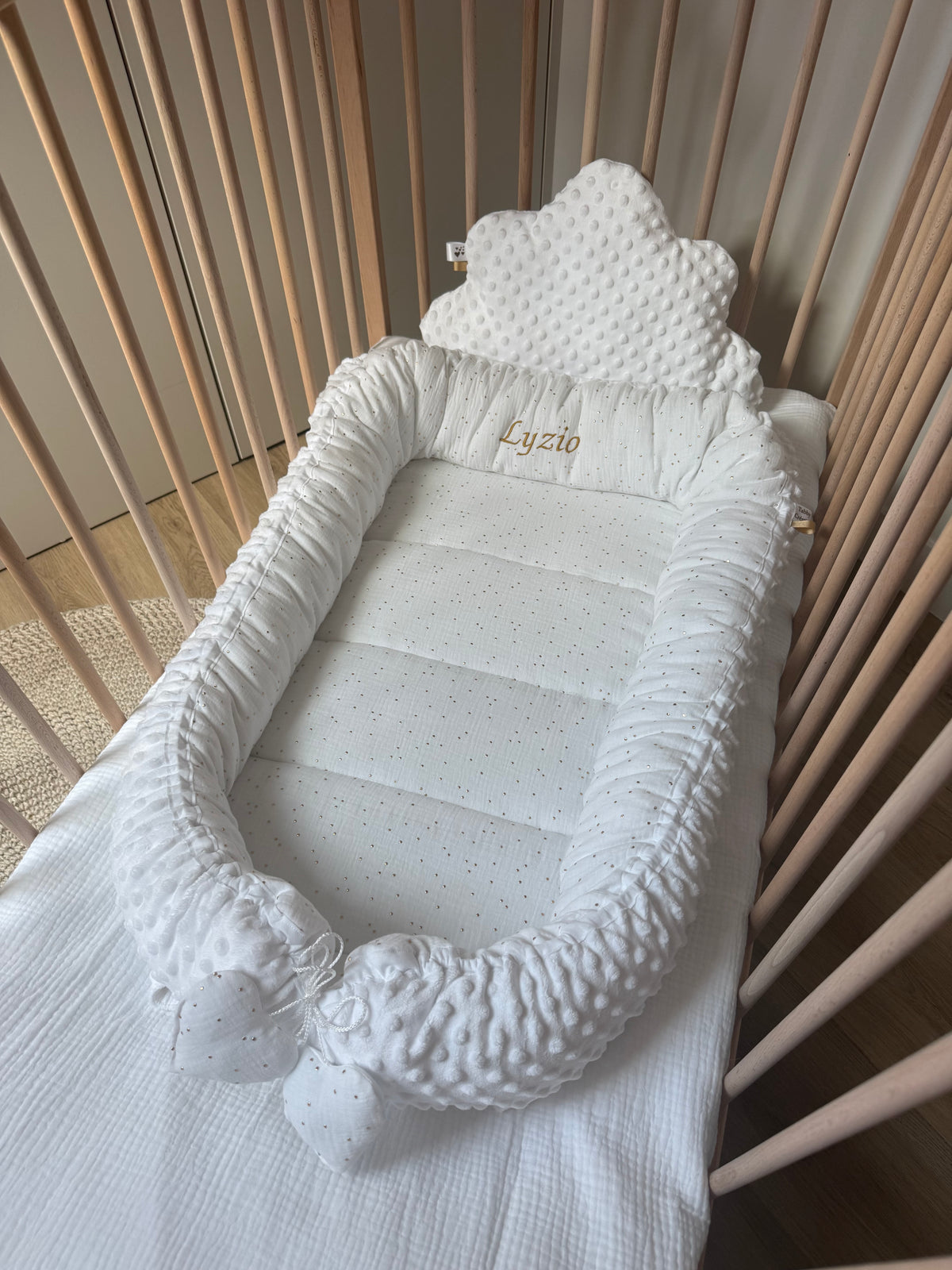 Réducteur de Lit Bébé - Nid de Bébé Evolutif 3 en 1 | 13 Coloris